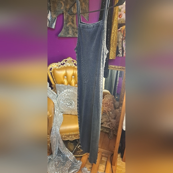 Forever 21 Gray Ribbed Maxi Dress - Picture 4 of 9